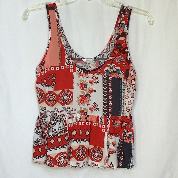 Guess Tops - Guess Floral Sleeveless Peplum Ruffle Hem Blouse Size XS